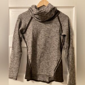 Kuhl Women's Nova Pullover/Grey&Brown/Size Small